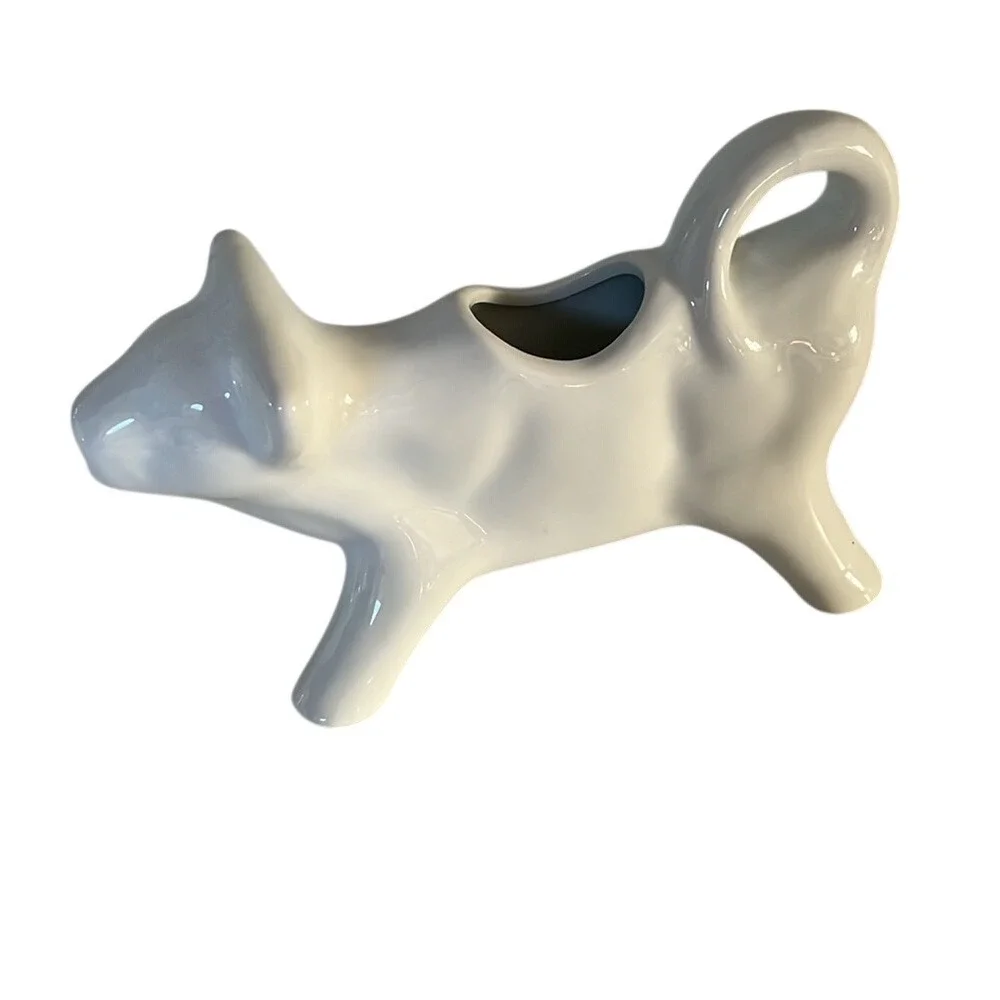 Fitz and Floyd Everyday‎ White Porcelain Cow Creamer